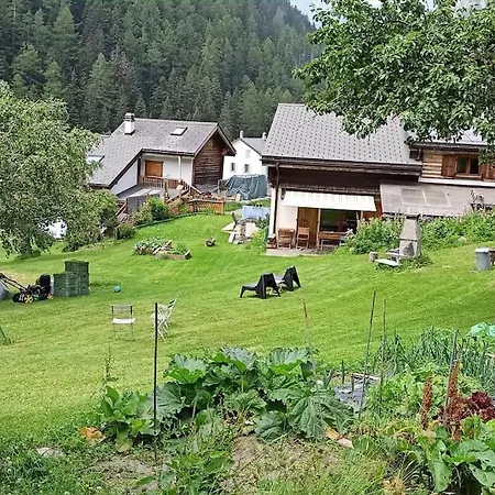 Le Chalet Du Tissot *
