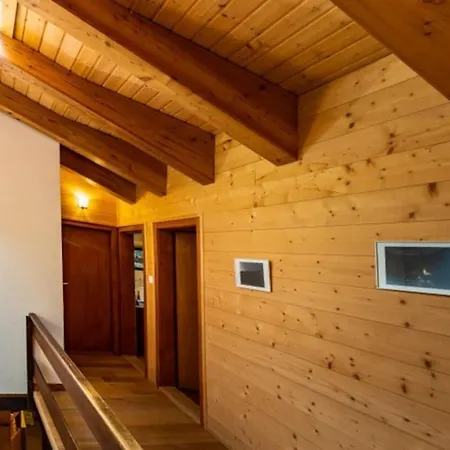 Le Chalet Du Tissot *